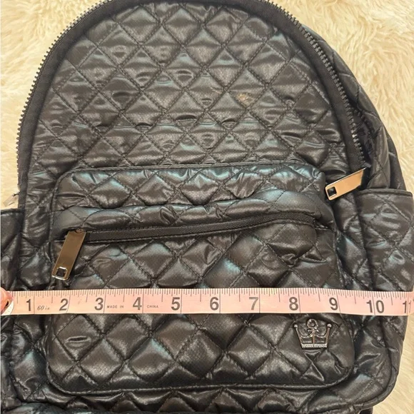 Oliver Thomas Quilted Black Backpack - Picture 7 of 8